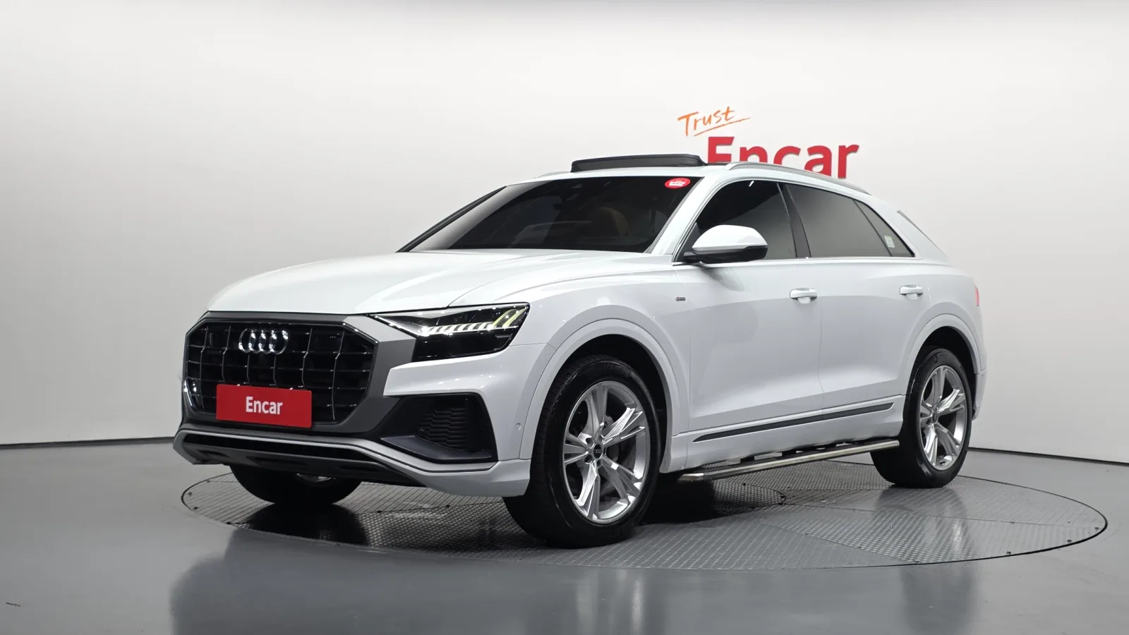 2022 Audi Q8