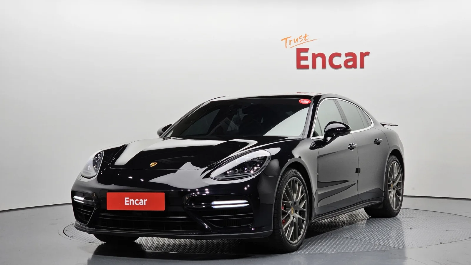 2018 Porsche Panamera