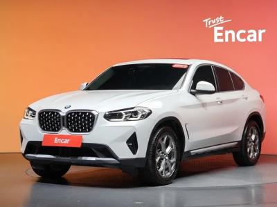 2022 BMW X4