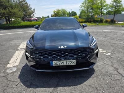 2022 Kia K8
