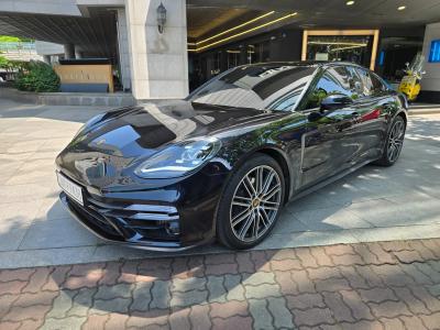 2023 Porsche Panamera