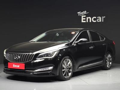 2015 Hyundai Aslan