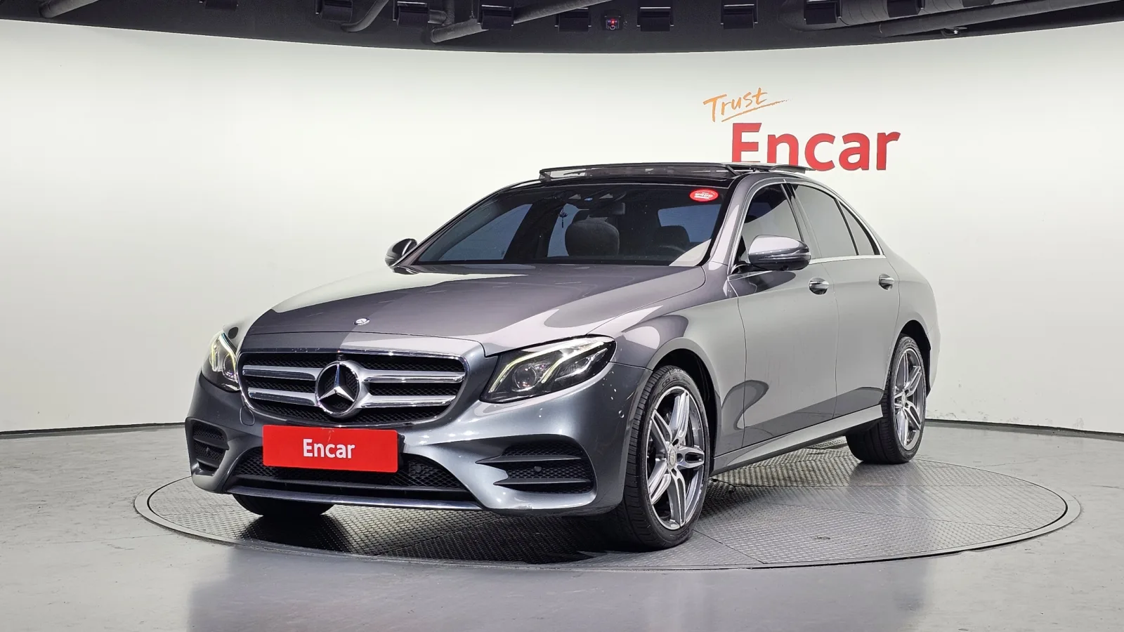 2017 Mercedes-Benz E-Class