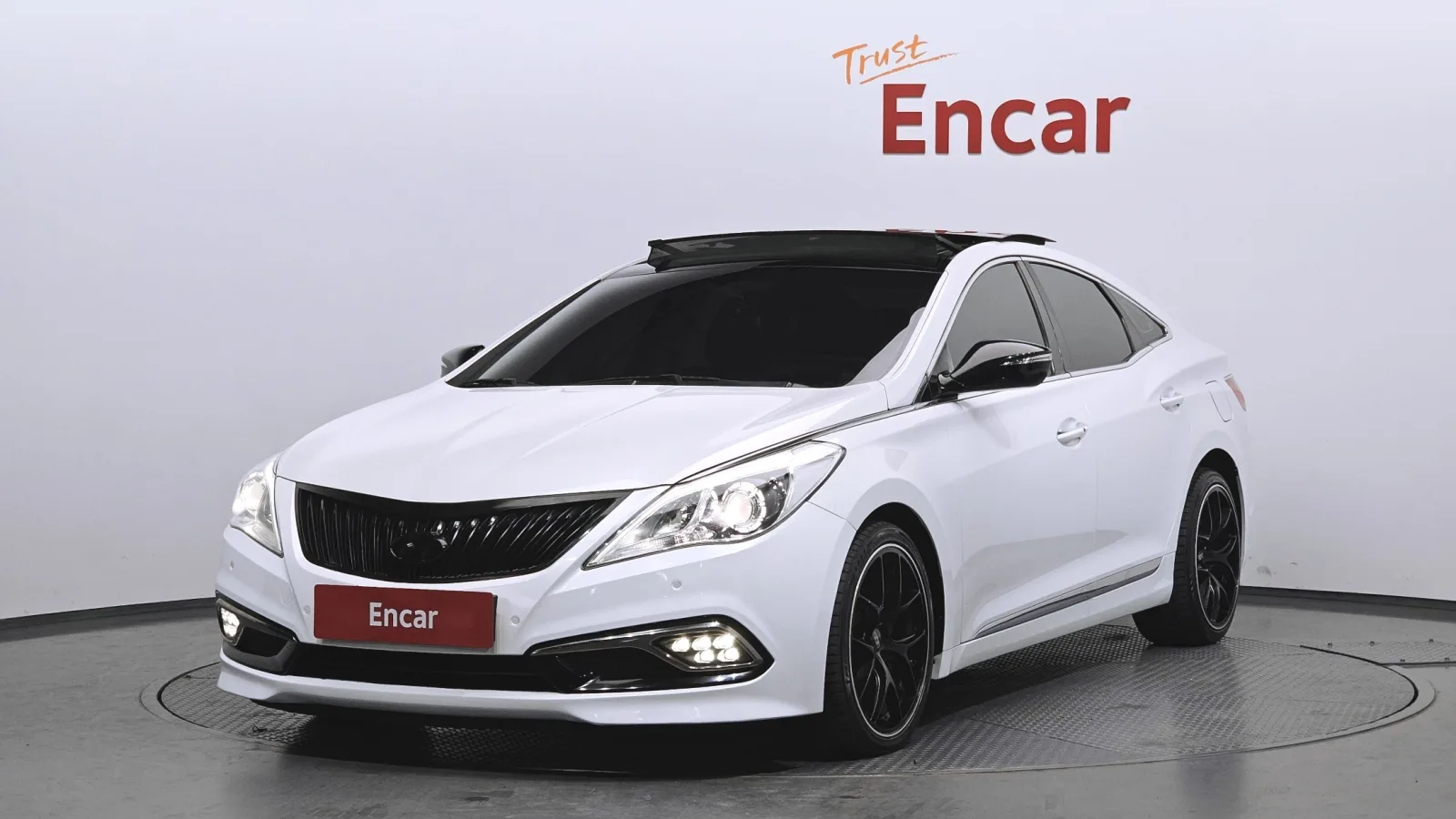 2016 Hyundai Grandeur