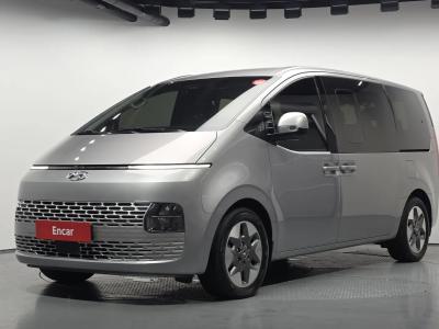 2022 Hyundai Staria