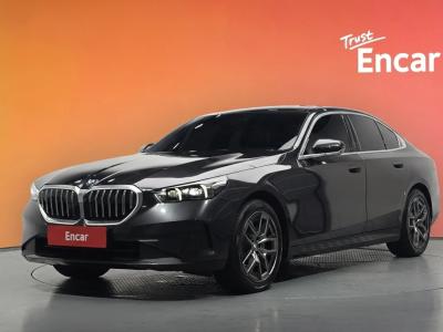 2025 BMW 5-Series