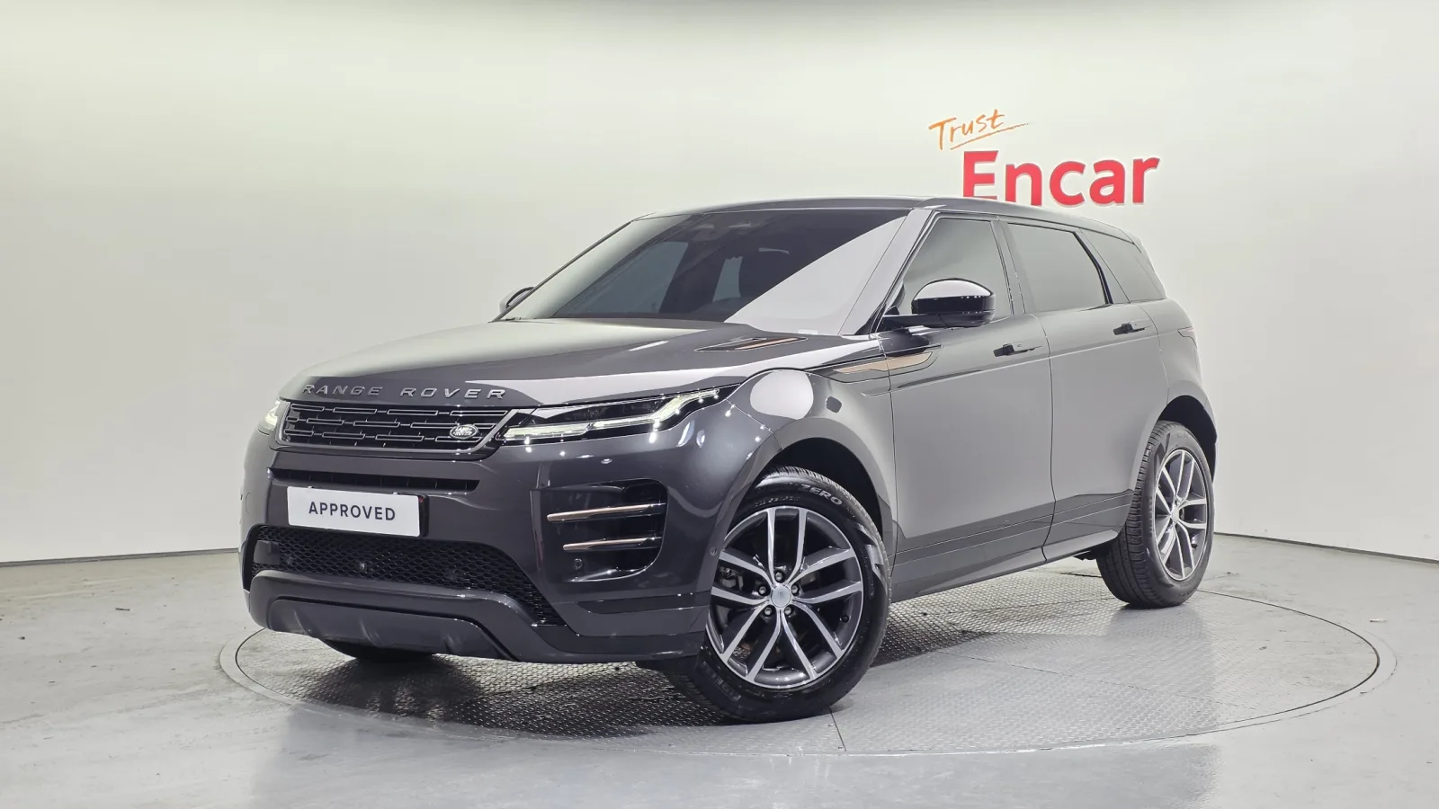 2025 Land Rover Range Rover Evoque