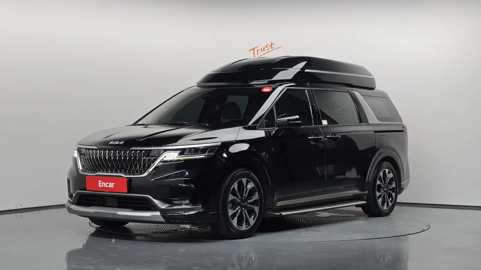 2023 Kia Carnival
