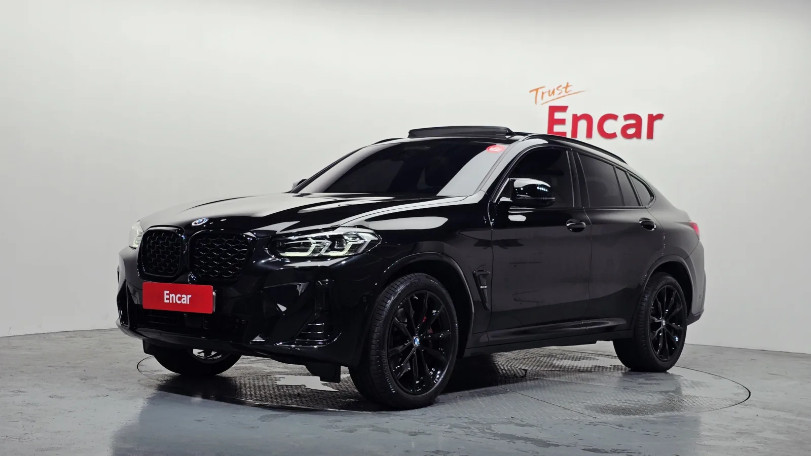 2025 BMW X4