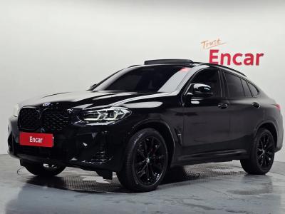 2025 BMW X4