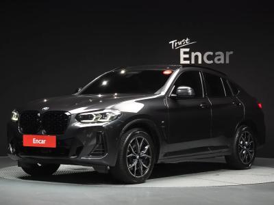 2023 BMW X4