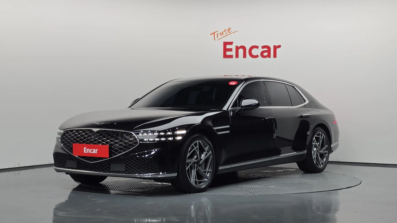 2023 Genesis G90
