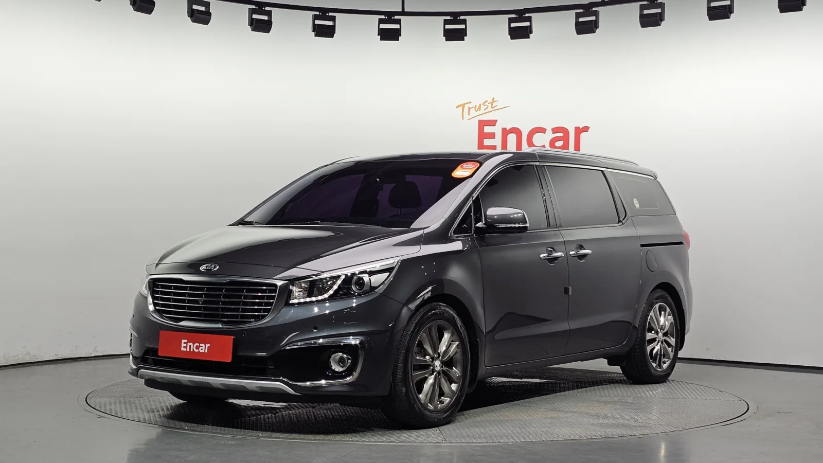 2016 Kia Carnival
