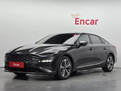 2022 Kia K8
