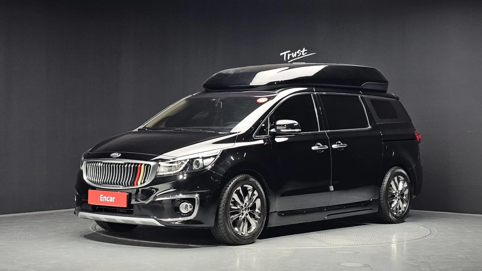 2017 Kia Carnival
