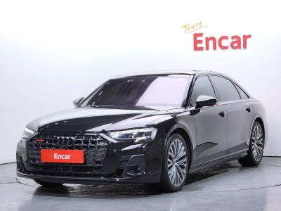 2022 Audi A8