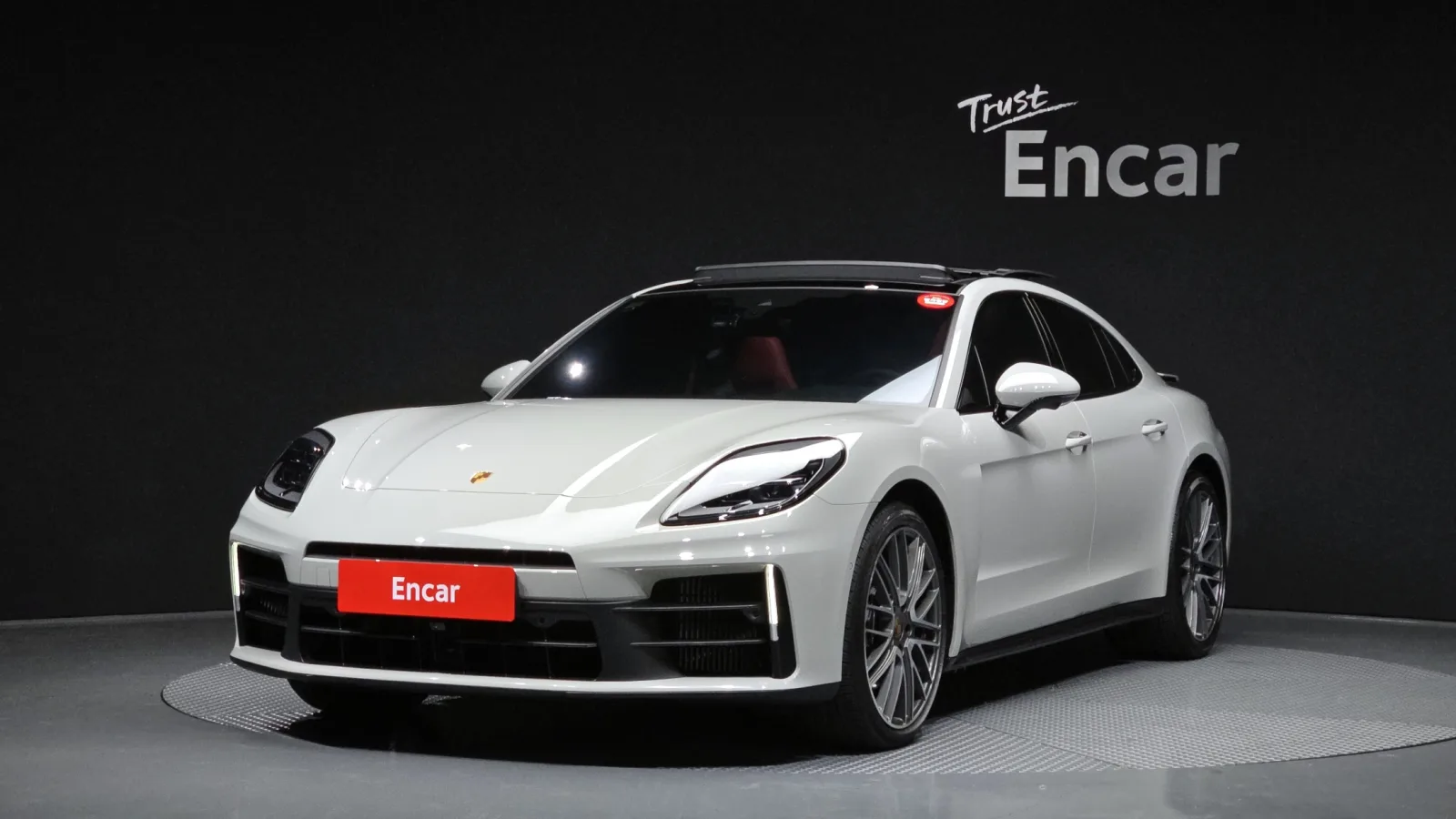 2025 Porsche Panamera