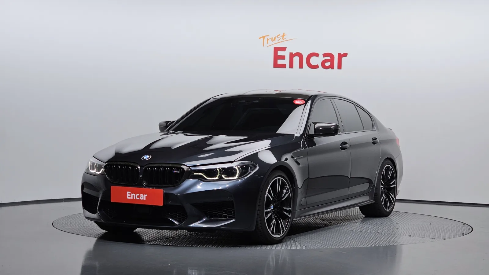 2019 BMW M5