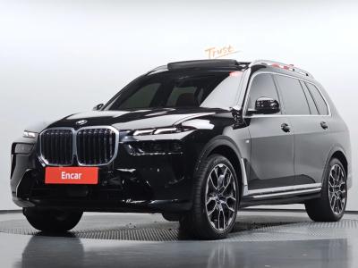 2024 BMW X7