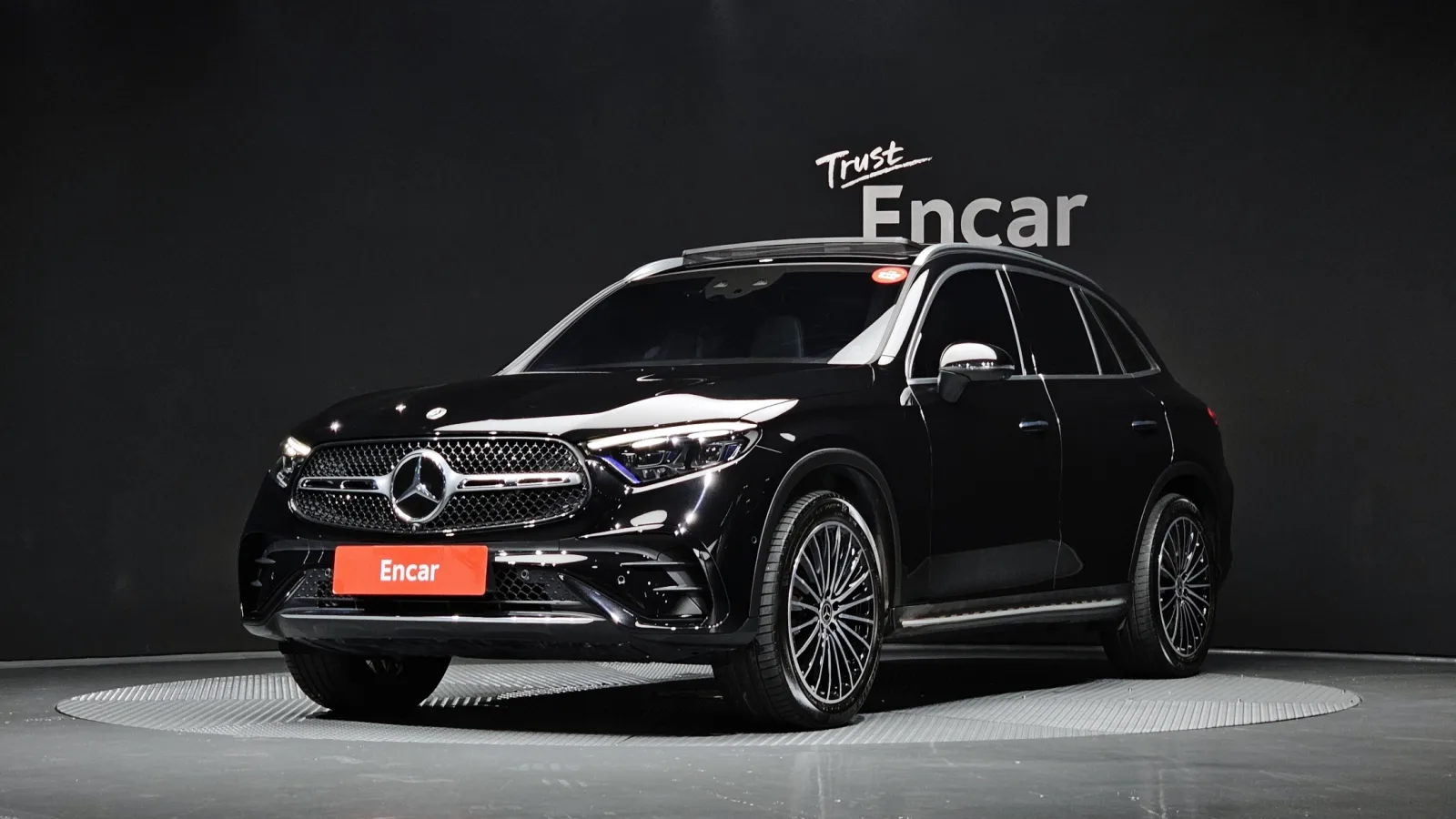 2023 Mercedes-Benz GLC-Class
