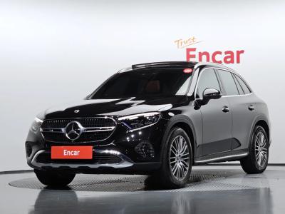 2023 Mercedes-Benz GLC-Class