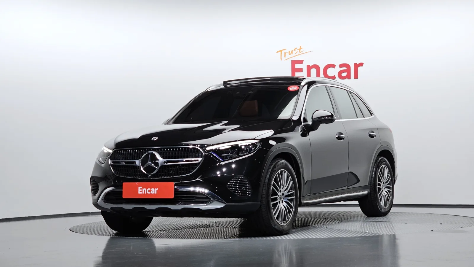 2023 Mercedes-Benz GLC-Class