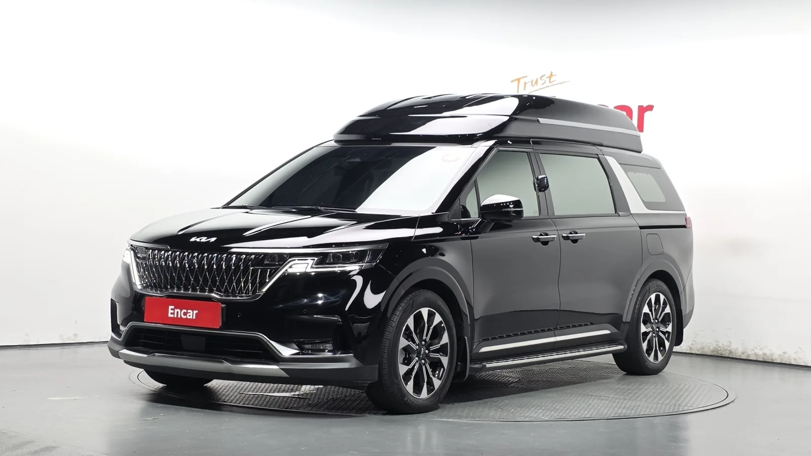 2023 Kia Carnival