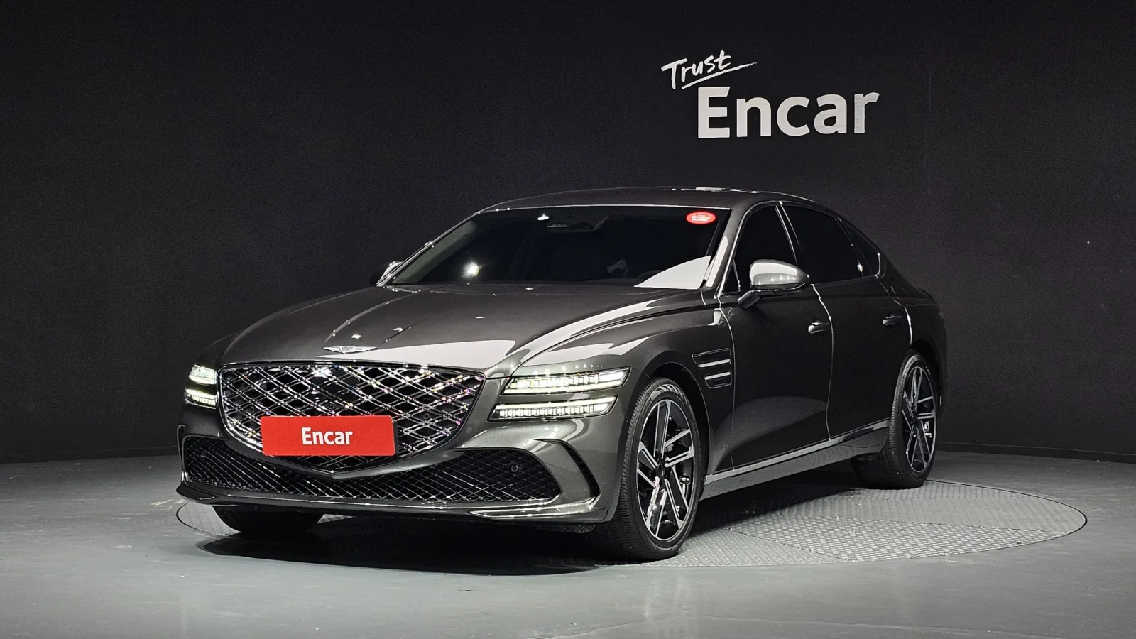 2025 Genesis G80
