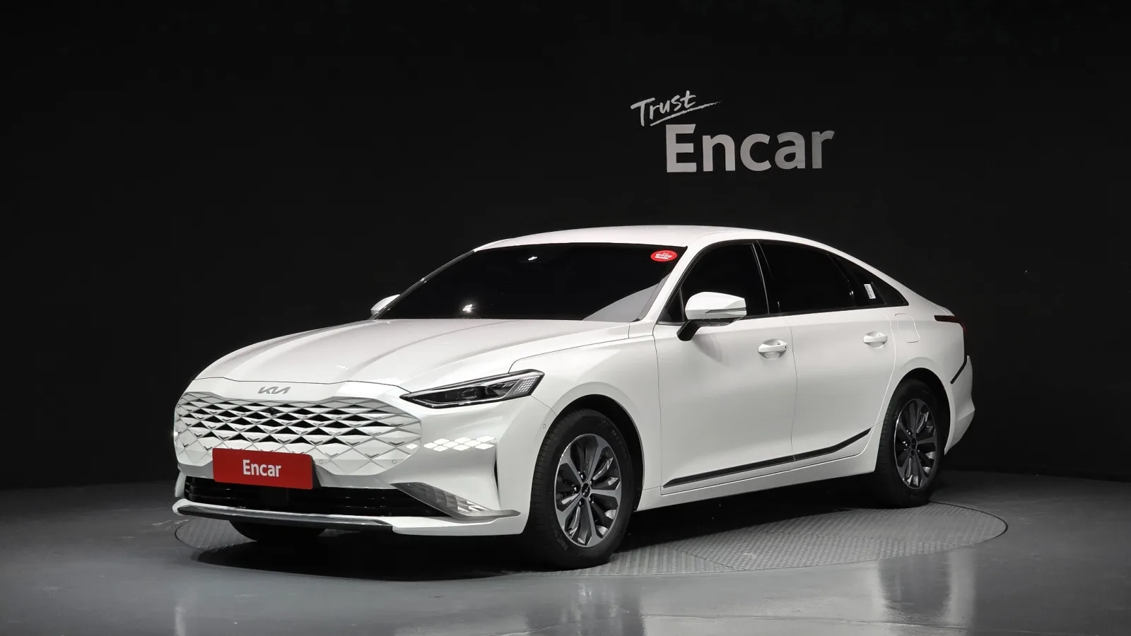 2023 Kia K8