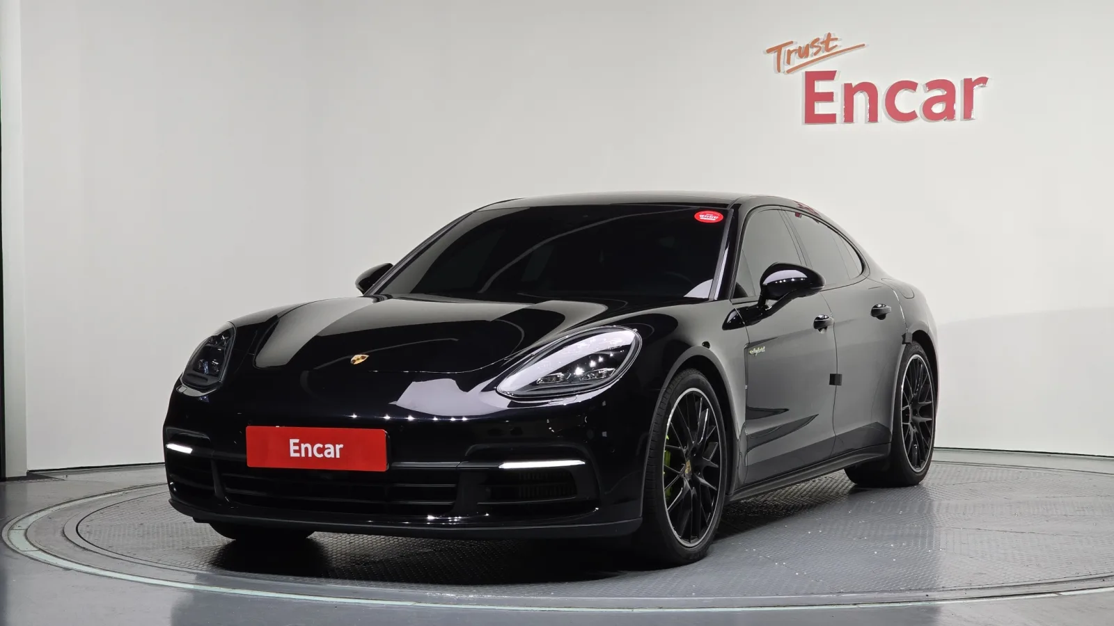 2020 Porsche Panamera