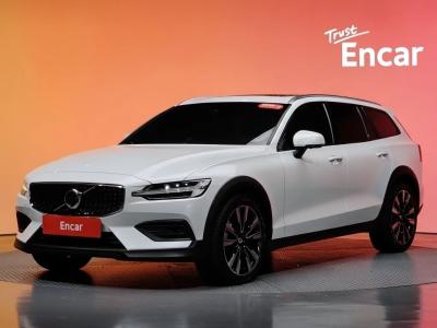 2024 Volvo V60