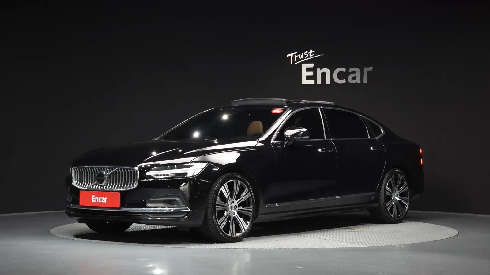 2023 Volvo S90