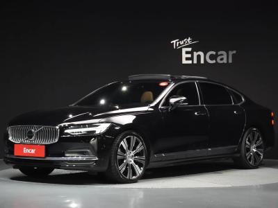 2023 Volvo S90