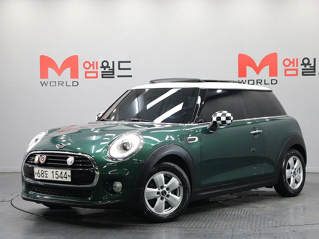 2018 MINI Cooper