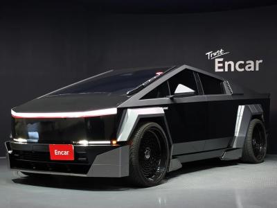 2026 Tesla Cybertruck