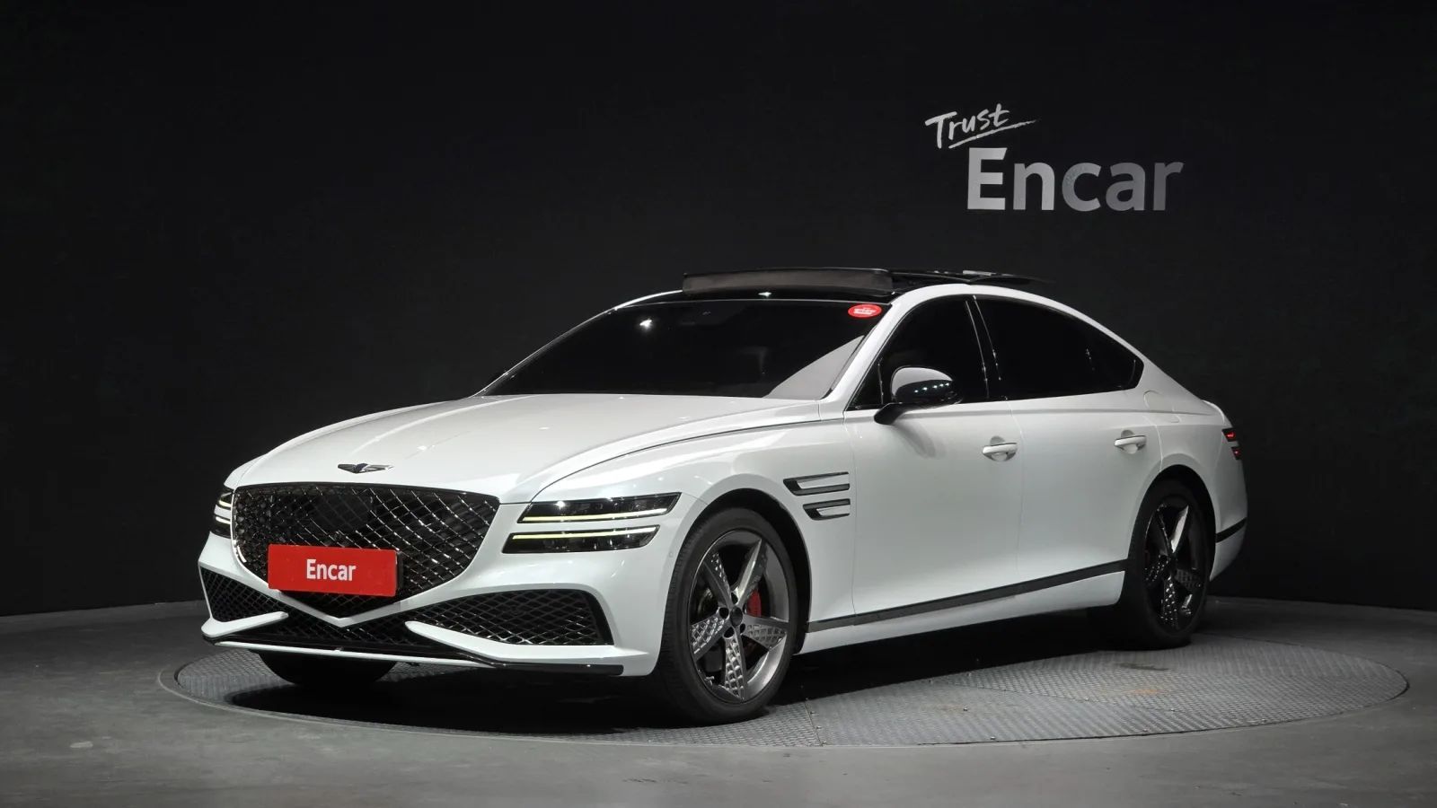 2023 Genesis G80
