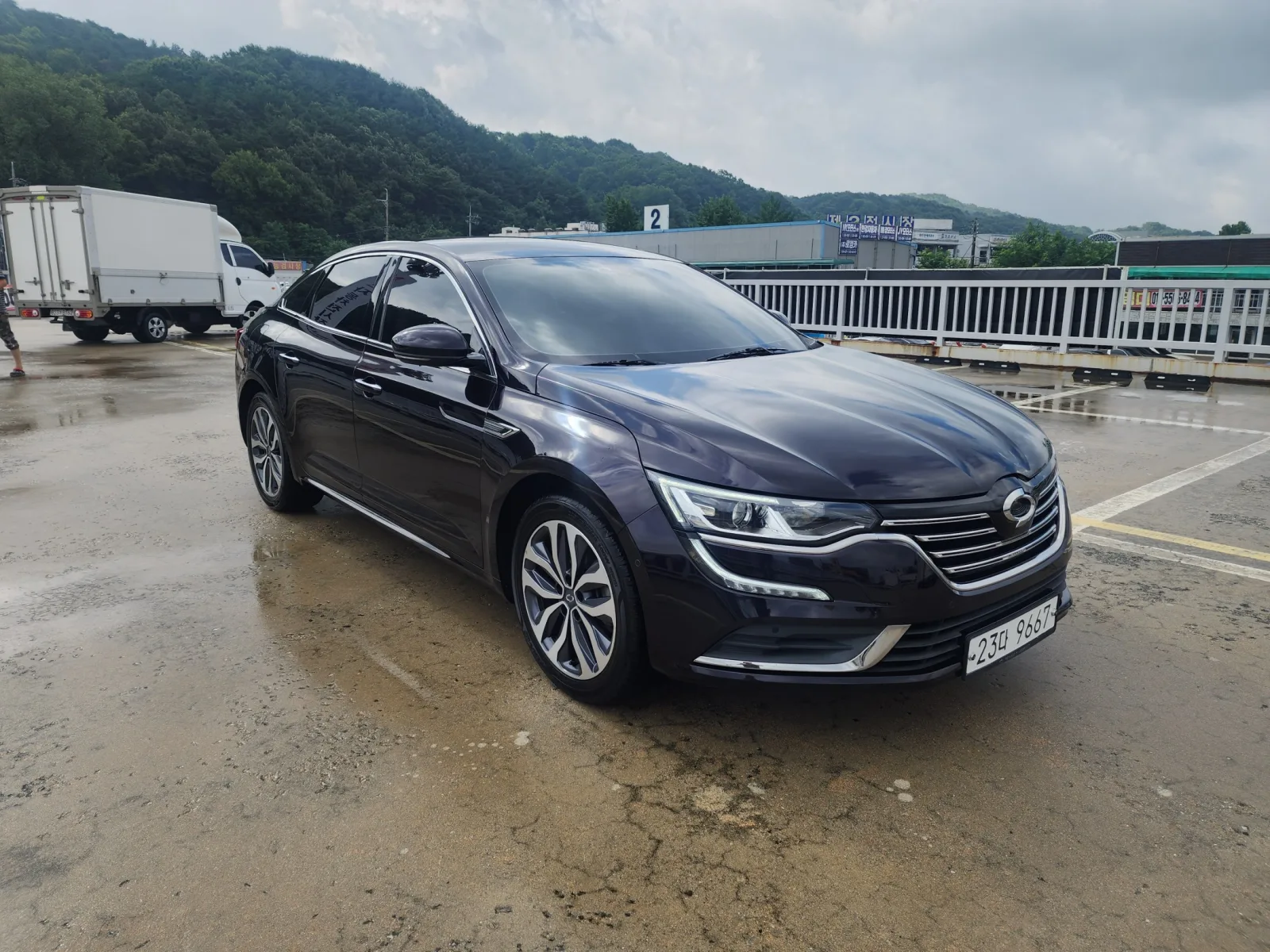 2017 Renault Korea SM6