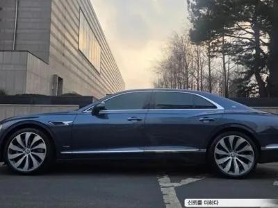 2020 Bentley Flying Spur