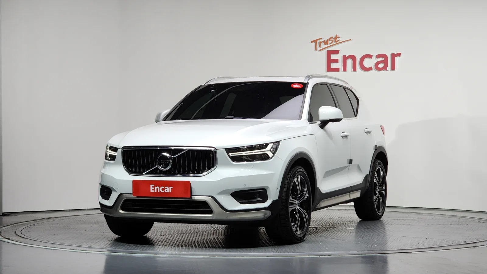 2021 Volvo XC40