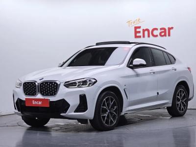 2022 BMW X4