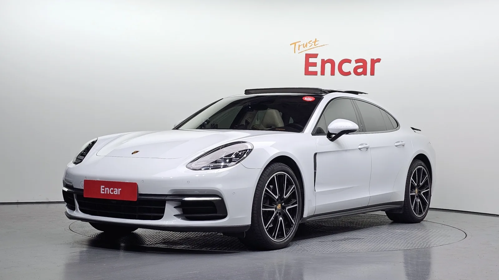 2018 Porsche Panamera
