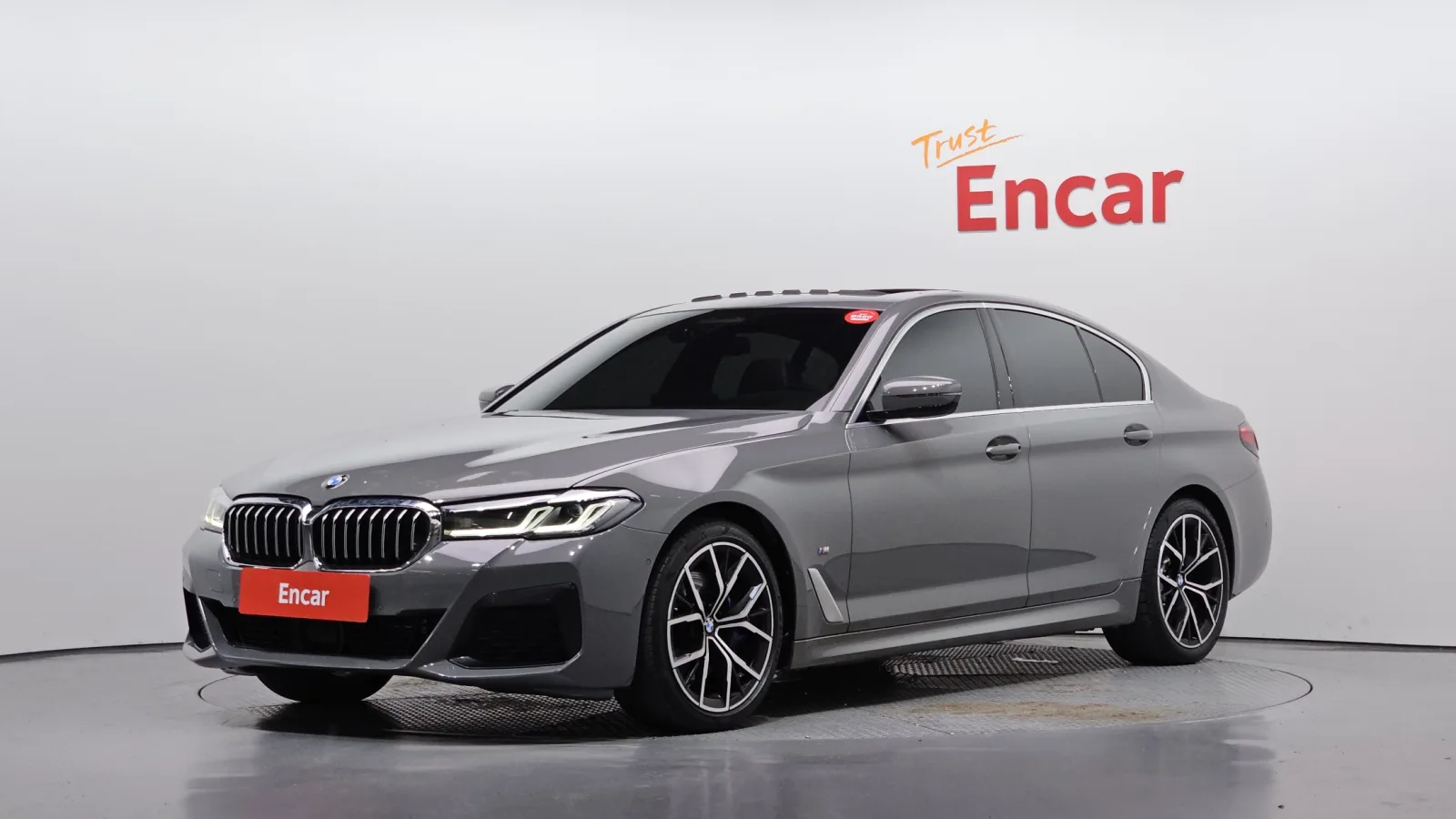 2022 BMW 5-Series