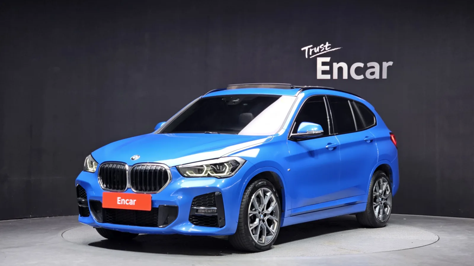 2022 BMW X1