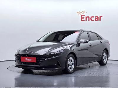 2022 Hyundai Elantra