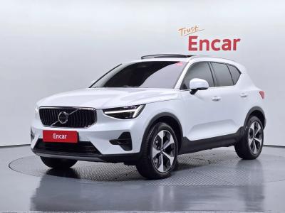 2024 Volvo XC40