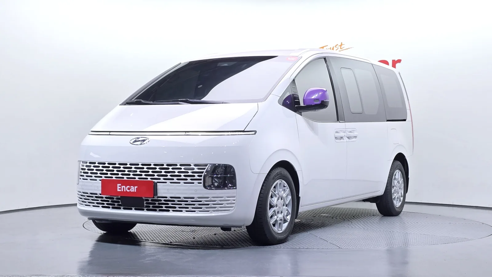 2022 Hyundai Staria