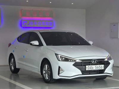 2019 Hyundai Elantra