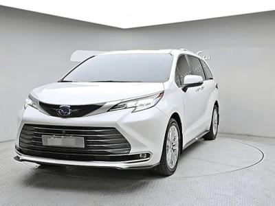 2023 Toyota Sienna