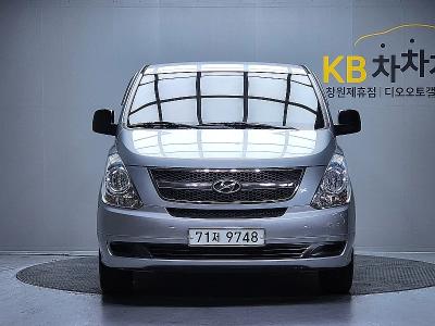 2015 Hyundai Starex