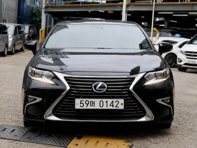 2017 Lexus ES